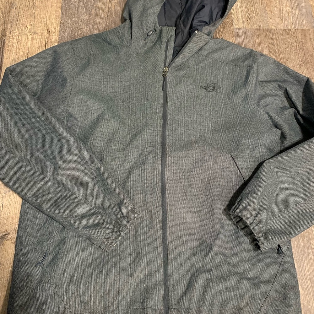 Men’s North Face XL Rain Jacket